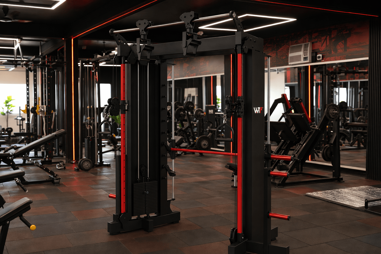 Functional Trainer + Smith (WTF-E6250) deployed inside a WTF gym